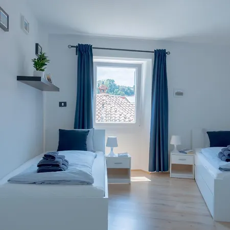 Sesto Apartamento